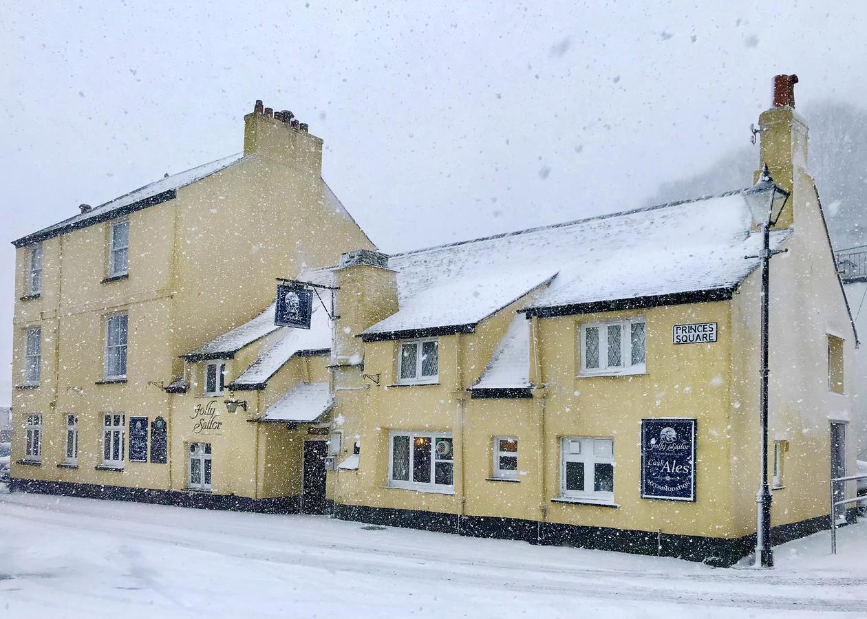 Jolly Sailor Inn Looe Exterior photo